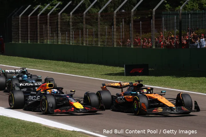 max verstappen red bull racing oscar piastri mclaren 2025 emilia romagna zondag race start 1