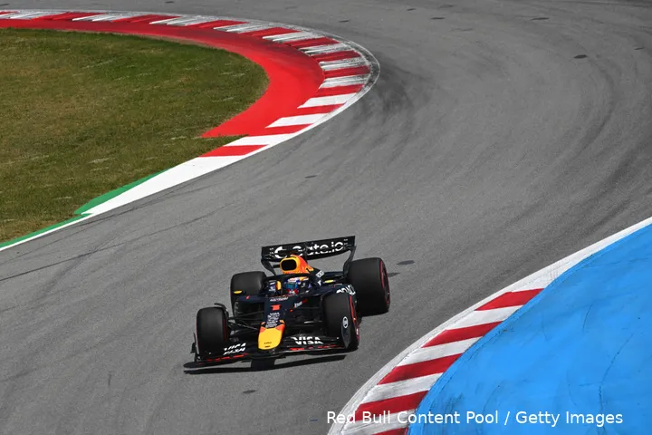 max verstappen spanje rb21 red bull racing 121