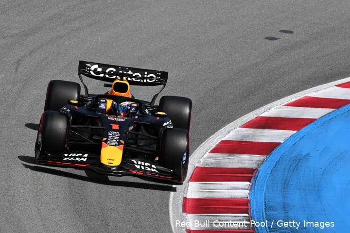 max verstappen spanje rb21 red bull racing 122