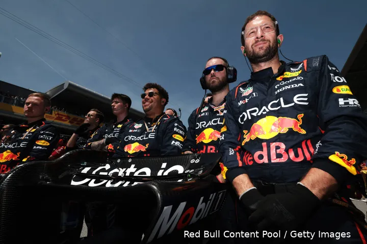 monteurs red bull racing spanje 2025 13