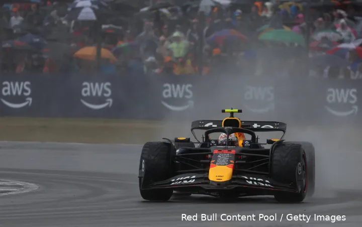 max verstappen rb21 red bull racing 2025 silverstone groot brittannie zondag race 4