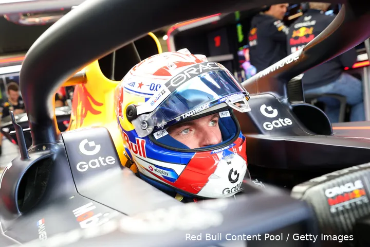 max verstappen red bull racing 2025 silverstone groot brittannie zaterdag kwalificatie helm 2
