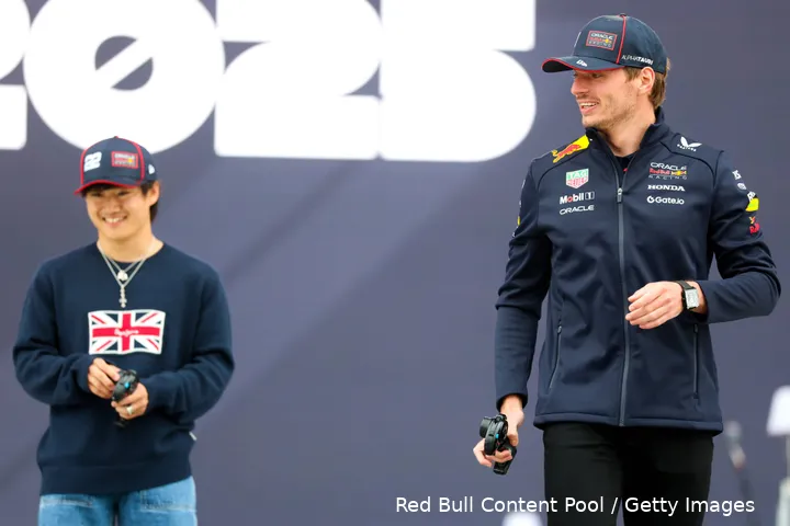 max verstappen yuki tsunoda red bull racing 2025 silverstone groot brittannie zaterdag 1