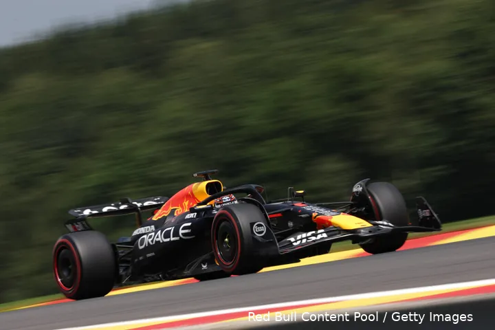 Verstappen-Red Bull-1-training-3