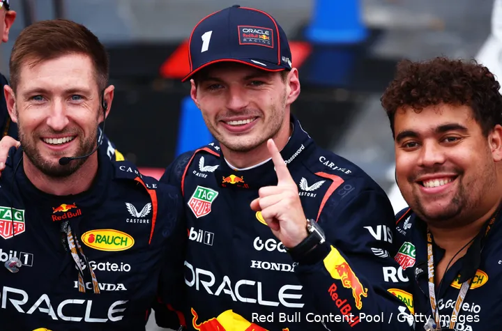 max-verstappen-red-bull-racing-bakoe-zondag-azerbeidzjan-2025