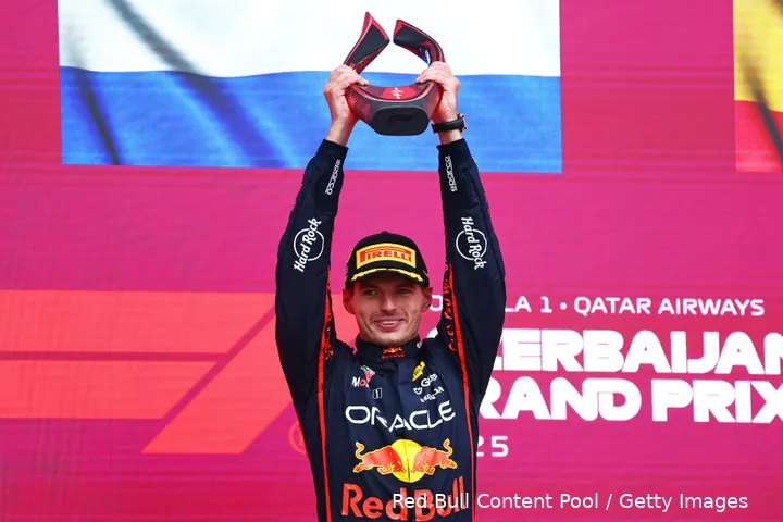 max-verstappen-red-bull-racing-bakoe-zondag-azerbeidzjan-2025