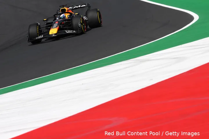 max-verstappen-red-bull-racing-italië-monza-vrijdag-rb-21-1