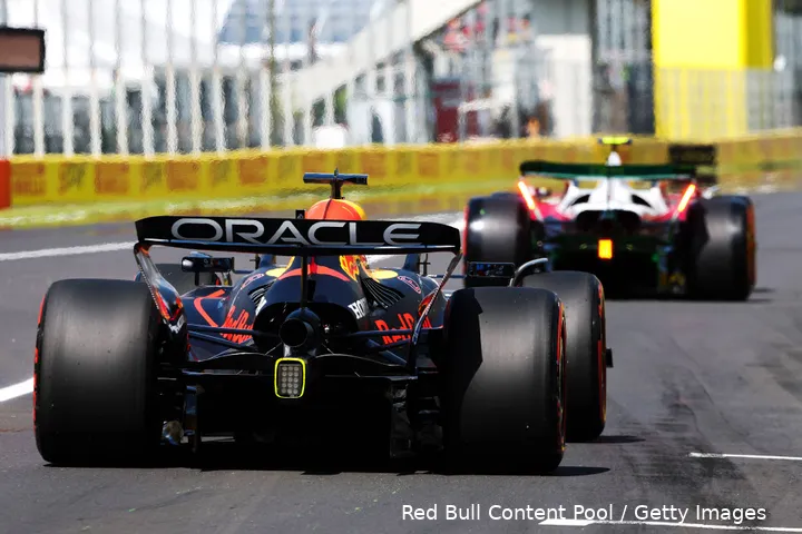 max-verstappen-red-bull-racing-italië-monza-vrijdag-rb-21-1-lewis-hamilton-ferrari