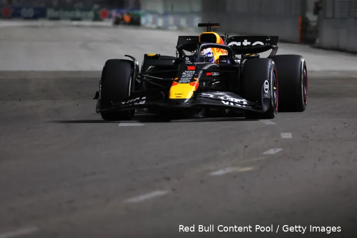 max-verstappen-red-bull-racing-2025-singapore-zondag