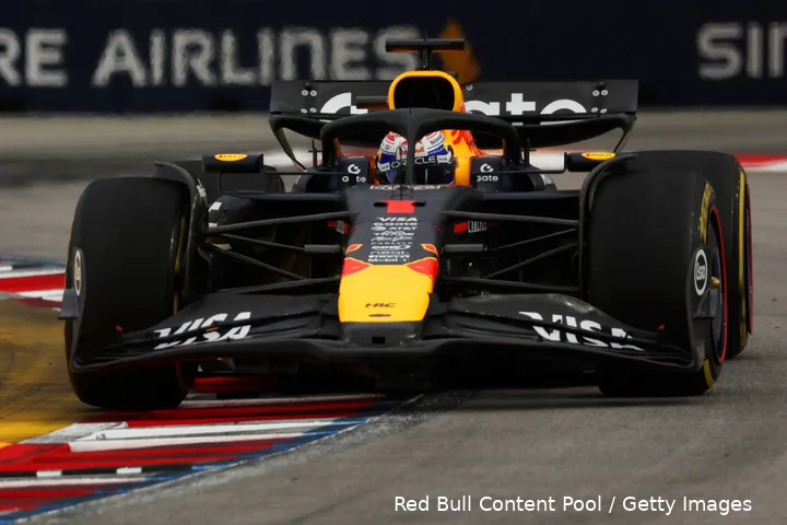 max-verstappen-red-bull-racing-2025-vt3