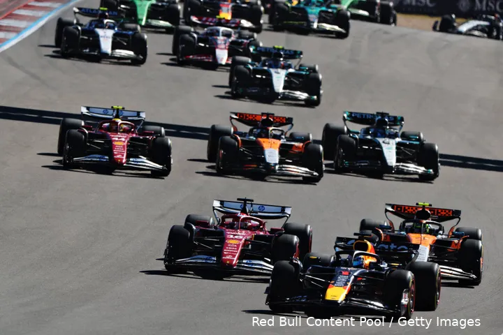 Verstappen-COTA-start-Red Bull-1
