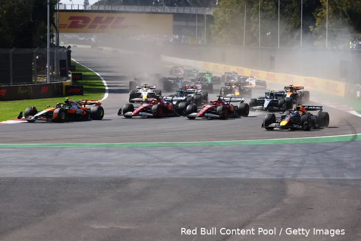 Verstappen-Mexico-start-Red Bull-1