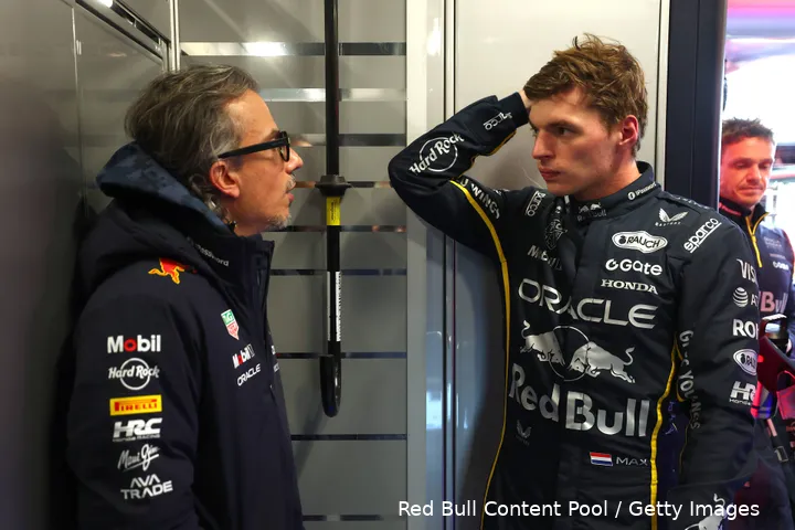 max-verstappen-laurent-mekies-red-bull-racing-las-vegas