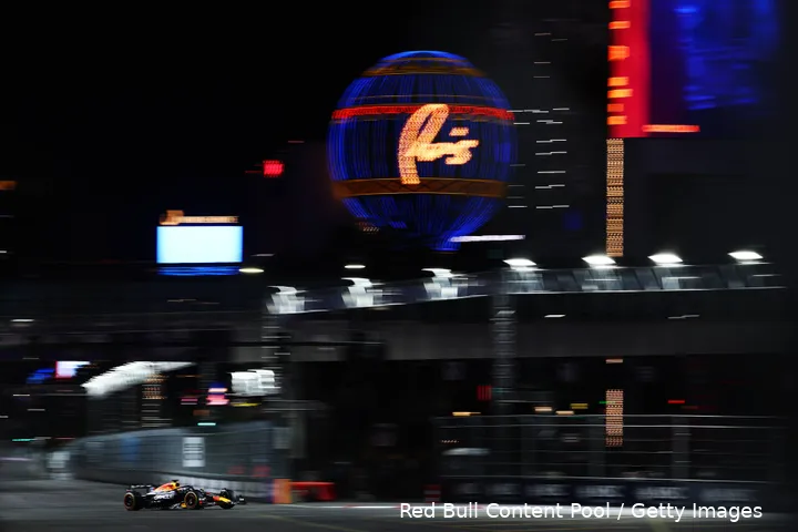 Verstappen-Las Vegas-VT2-Red Bull-vrijdag-11
