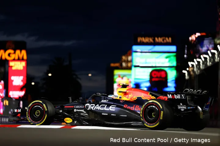 yuki-tsunoda-red-bull-racing-las-vegas-rb21-1