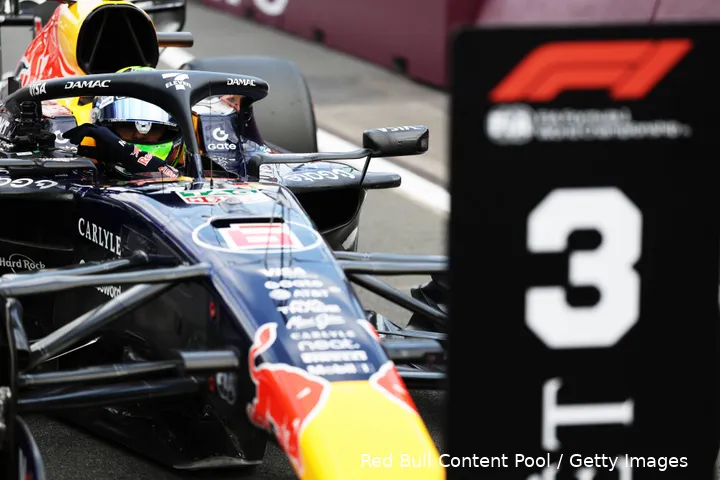 isack-hadjar-rb22-red-bull-racing-2026-zaterdag-kwalificatie-australie-1