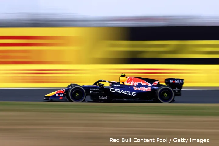 isack-hadjar-rb22-red-bull-racing-2026-zondag-race-japan-2