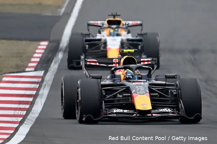 isack-hadjar-red-bull-racing-2026-china-zondag-race-1