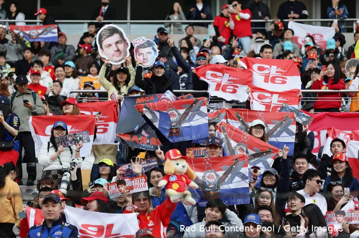 max-verstappen-fans-2026-china-zondag-race