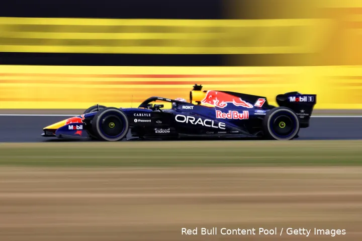 max-verstappen-rb22-red-bull-racing-2026-zondag-race-japan-2