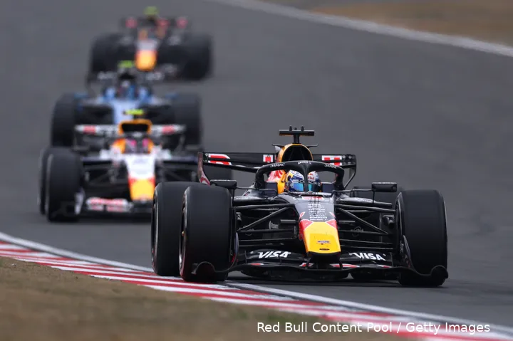 max-verstappen-red-bull-racing-2026-china-zondag-race-1