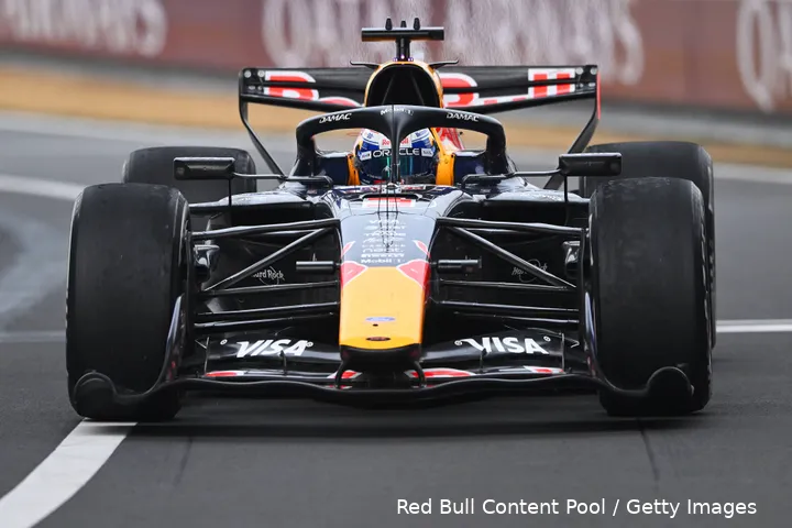 max-verstappen-red-bull-racing-2026-china-zondag-race-2