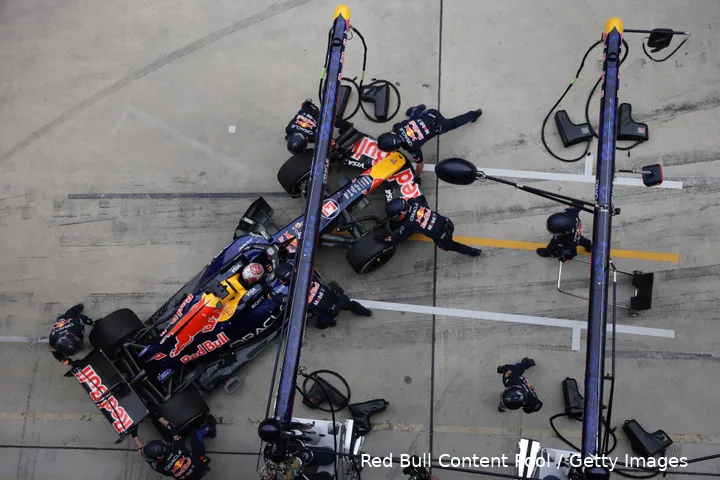 max-verstappen-red-bull-racing-2026-zondag-race-china-dnf