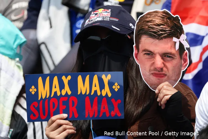super-max-fans-max-verstappen-japan