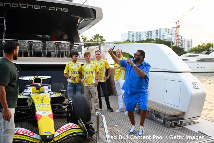 livery-racings-bulls-miami-2026-liam-lawson-arvid-lindblad-12
