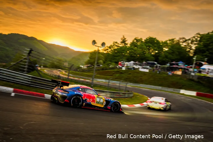 franz-hermann-nordschleife-nls-max-verstappen-dani-juncadella-jules-gounon-lucas-auer-mercedes-amg-gt3-nurburgring-nordschleife-racing-24-uur-16