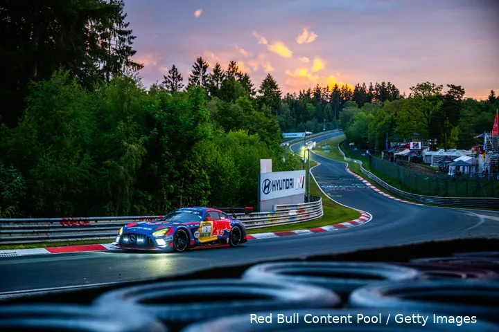 franz-hermann-nordschleife-nls-max-verstappen-dani-juncadella-jules-gounon-lucas-auer-mercedes-amg-gt3-nurburgring-nordschleife-racing-24-uur-18