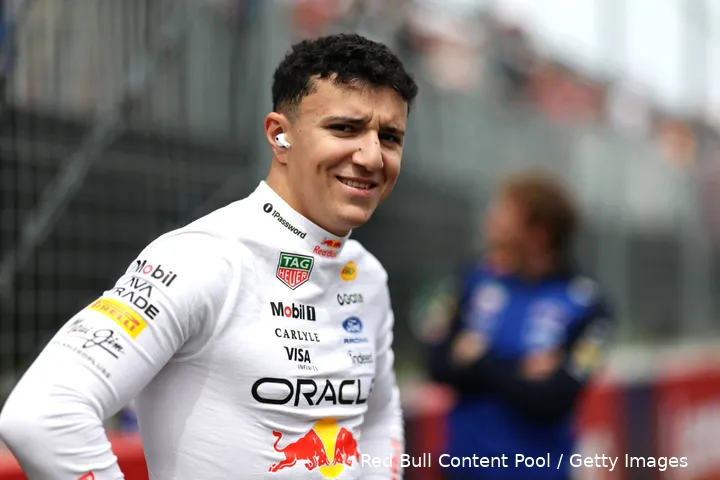 isack-hadjar-red-bull-racing-2026-zaterdag-canada-2
