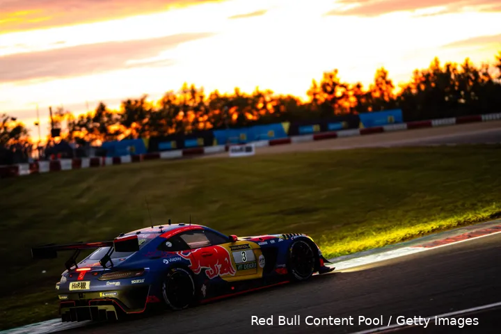 max-verstappen-jules-gounon-dani-juncadella-lucas-auer-verstappen-racing-24-uur-nurburgring-nordschleife-12
