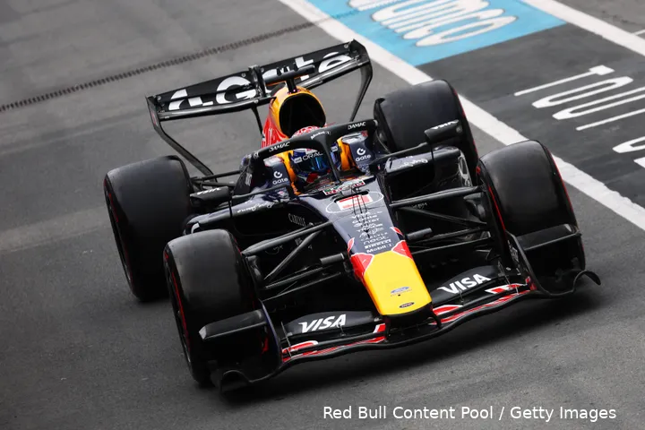 max-verstappen-rb22-red-bull-racing-2026-kwalificatie-zaterdag-canada-2