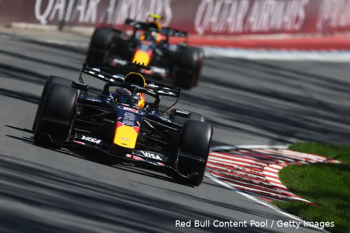 max-verstappen-red-bull-racing-rb22-canada-vrijdag-1-isack-hadjar
