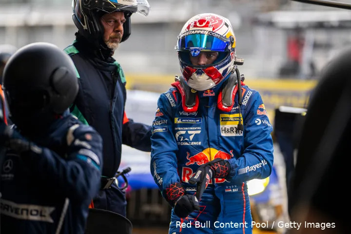 max-verstappen-verstappen-racing-24-uur-nurburgring-nordschleife-1