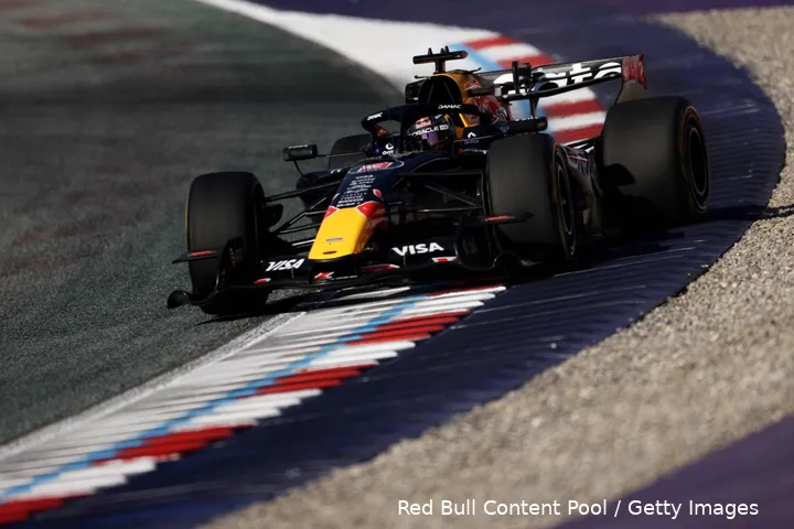 max-verstappen-red-bull-oostenrijk-vrijdag (2)