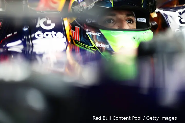 isack-hadjar-red-bull-racing-belgië-spa-vrijdag-vt1-1