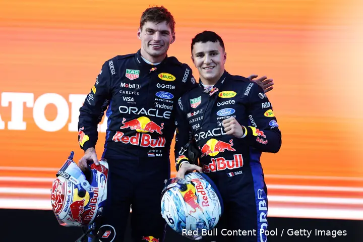 max-verstappen-isack-hadjar-podium-azerbeidzjan-baku-bakoe-2026
