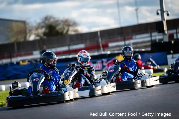 max-verstappen-max-vs-100-2026-5