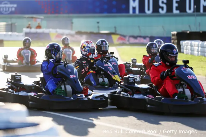 max-verstappen-max-vs-100-2026