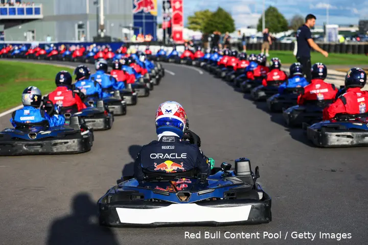 max-verstappen-max-vs-100-grid-start
