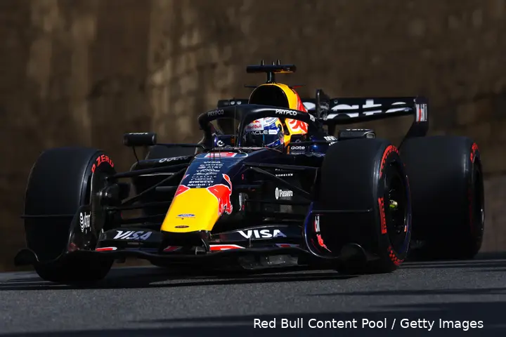 max-verstappen-RB22-2026-baku-bakoe-azerbeidzjan-saturday-1