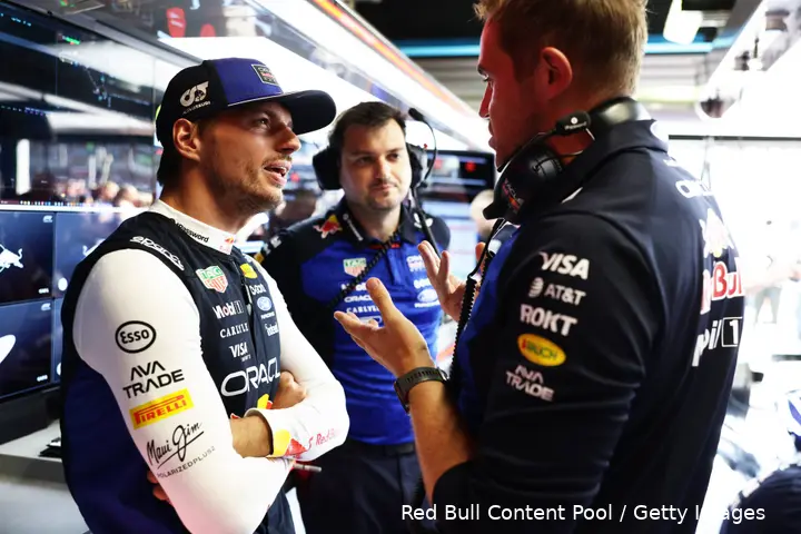 Verstappen-Red Bull-Monza-1