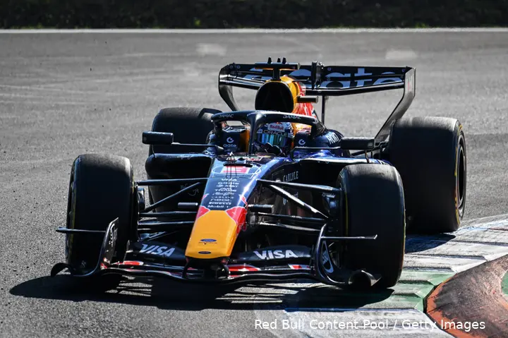 Verstappen-Red bull-Monza-vrijdag-3SI202609040391_hires_jpeg_24bit_rgb