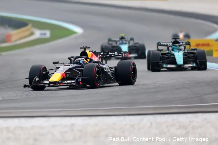max-verstappen-bahrein-sepang-maleisie-red-bull