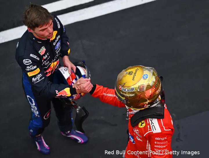 max-verstappen-lewis-hamilton-2026-sprint-saturday-singapore-5