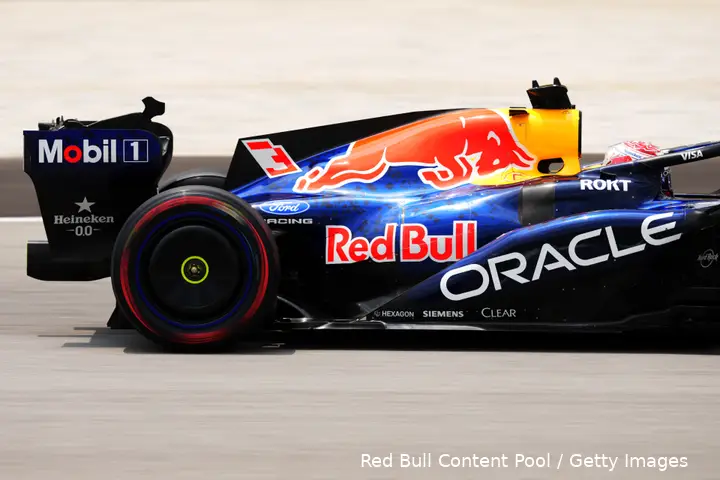 max-verstappen-RB22-maleisie-sepang-bahrein-4