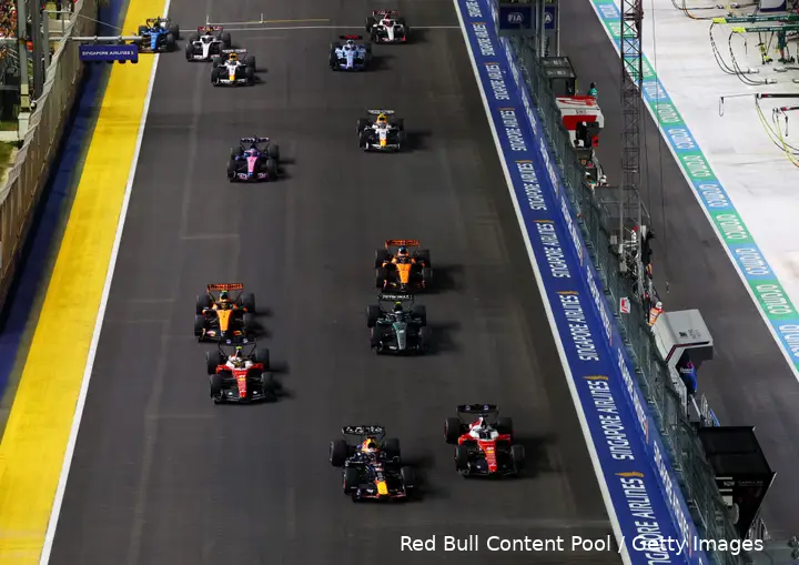 max-verstappen-sunday-singapore-2026-start-4