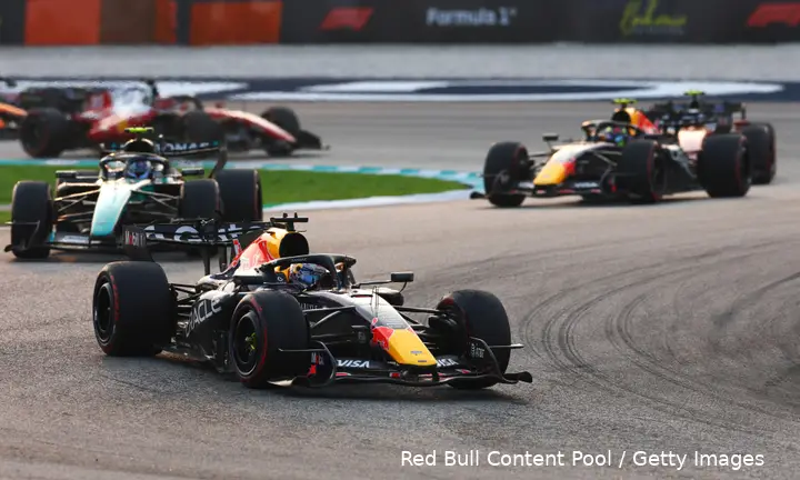 max-verstappen-win-sepang-2026-maleisie-bahrein-podium-kimi-antonelli-hadjar